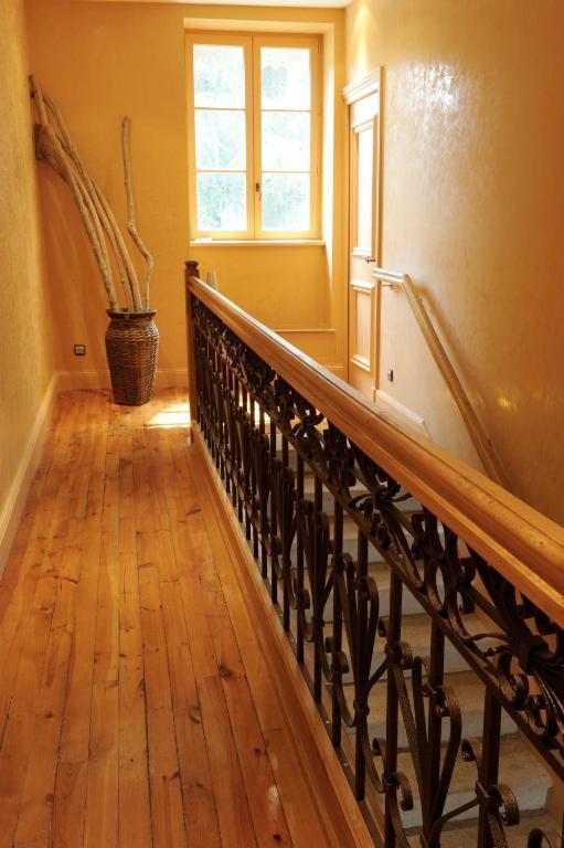 Logis De Nantas Bed & Breakfast Saint-Jean-Bonnefonds Exterior photo